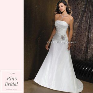 Allure Bridals 8536